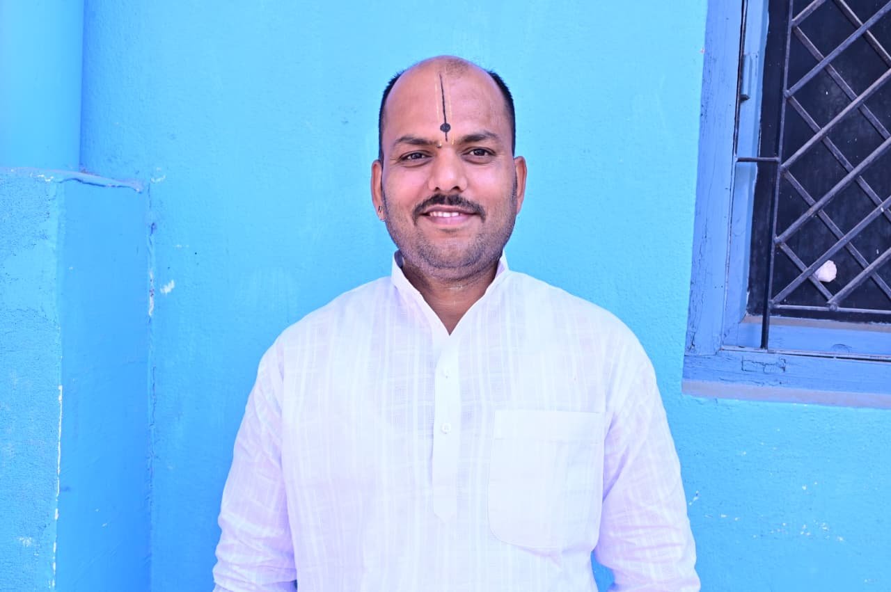 सेवा क्षेत्र - राजस्थान, मध्य प्रदेश, उत्तर प्रदेश